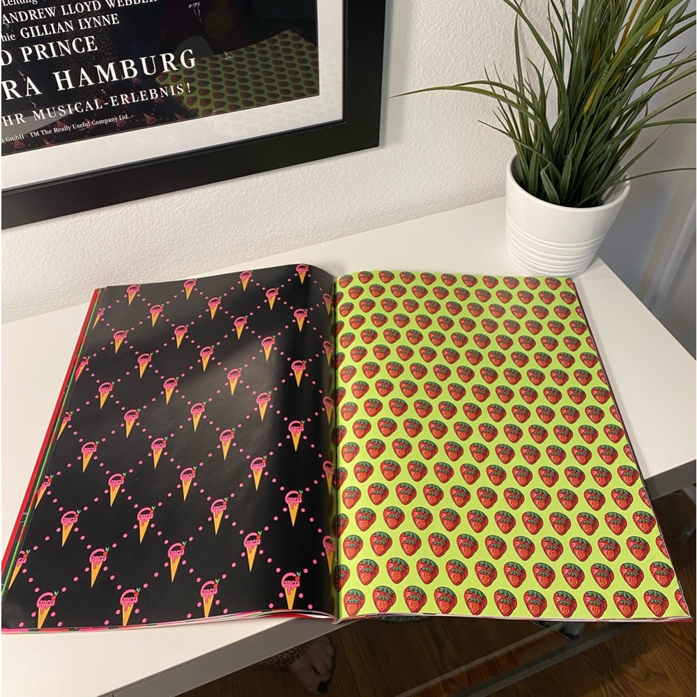 New Gucci Holiday Gift Wrap Book 2022 LTD Edition